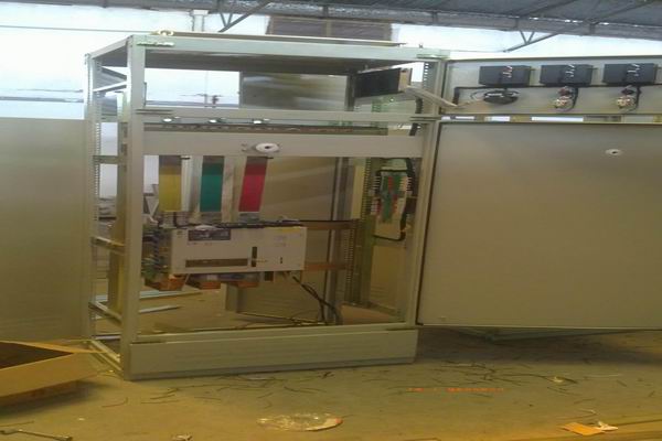 吉首控制柜-3683品牌总闸控制柜的使用原则